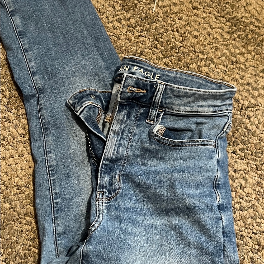 American Eagle Outfitters High Rise Blue Jeans